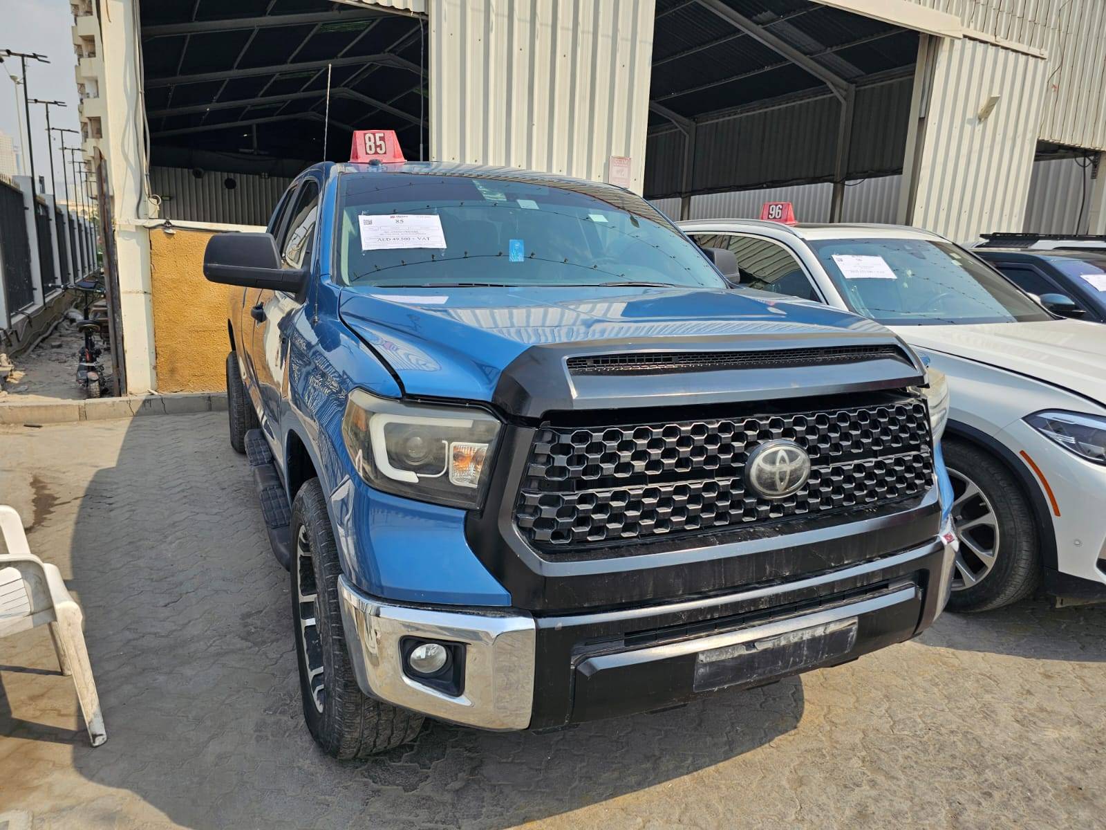 TOYOTA TUNDRA 2019 view 2