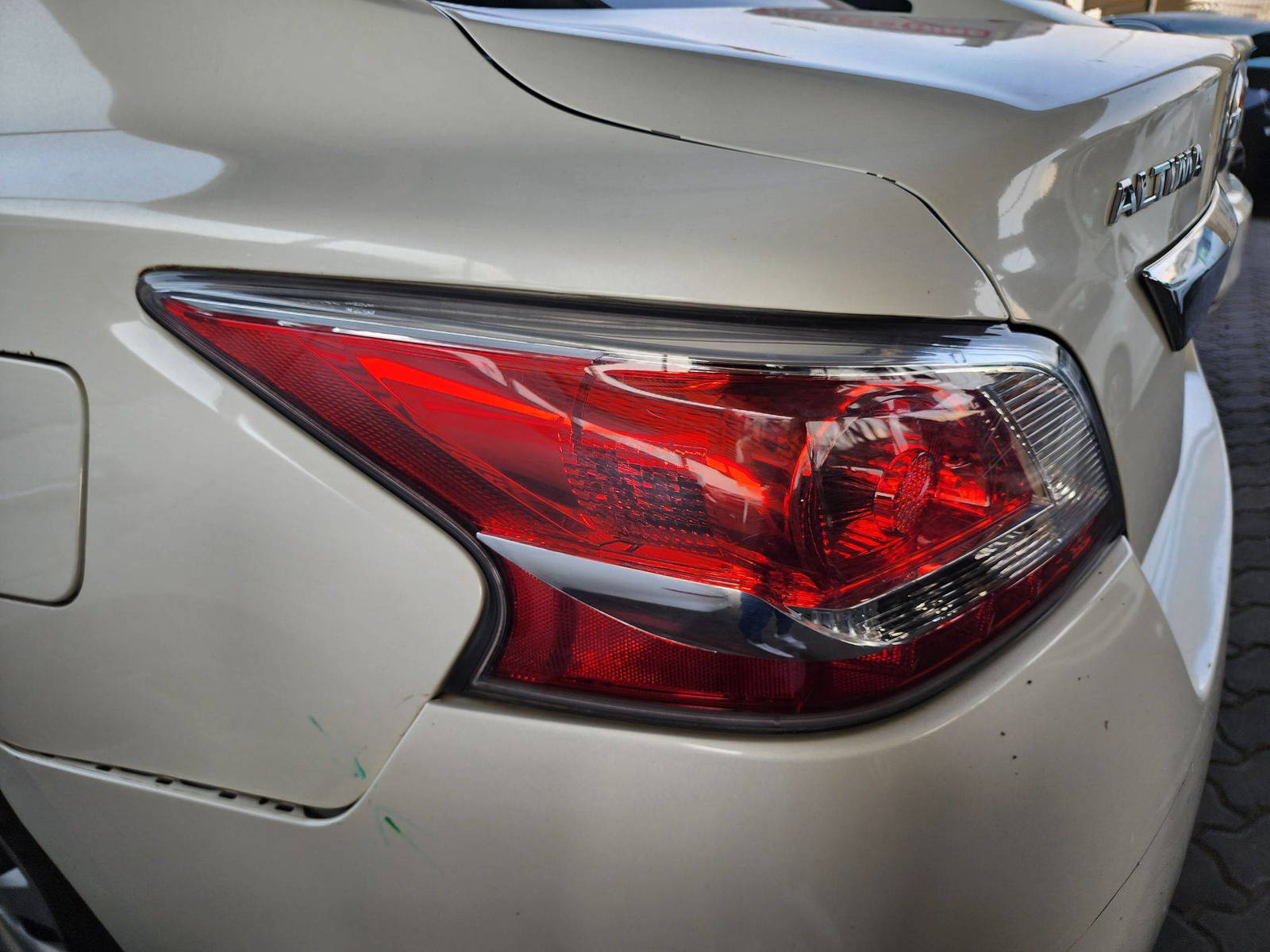 2014 NISSAN ALTIMA — 182380 Miles — Lot 43018104 — Ind. 12 - Marhaba Auctions Used Cars - Image 10