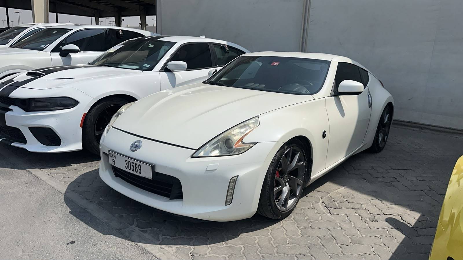 2016 NISSAN 370Z BASE — 96321 KM — Lot M250248 — Souq - Marhaba Auctions Used Cars - Image 2