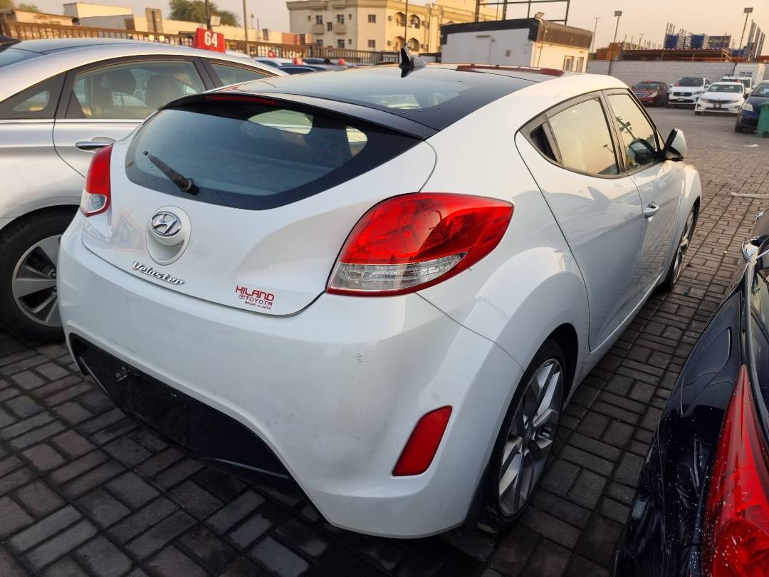2013 HYUNDAI VELOSTER — 142493 Miles — Lot 29916 — Ind. 12 - Marhaba Auctions Used Cars - Image 4