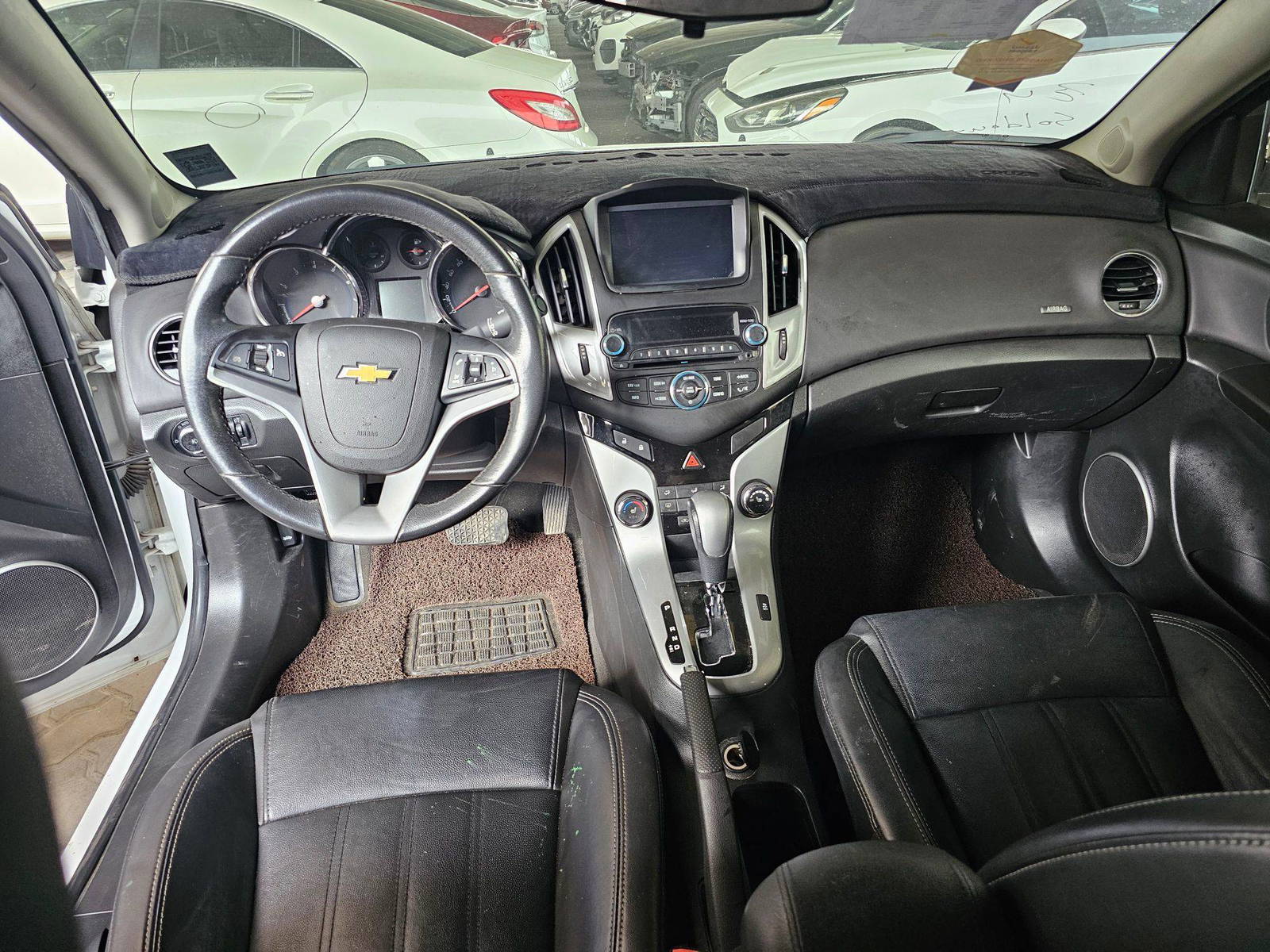 2013 CHEVROLET CRUIZE — 210962 KM — Lot 088817 — Ind. 12 - Marhaba Auctions Used Cars - Image 7