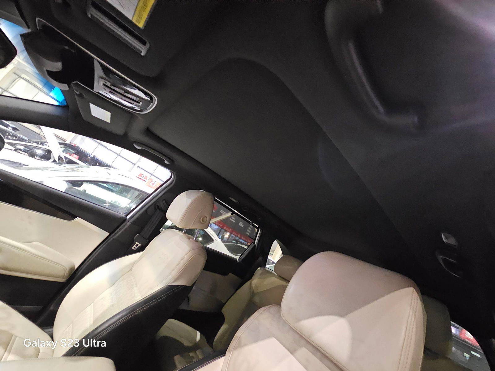 2017 KIA SORENTO — 132540 Miles — Lot 8HG265863 — Main - Marhaba Auctions Used Cars - Image 9