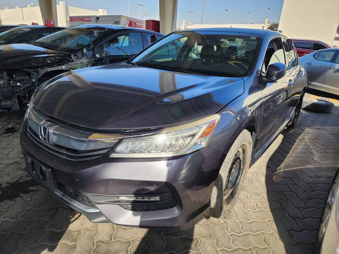 2017 HONDA ACCORD — 152267 KM — Lot 801071 - Marhaba Auctions Used Cars - Image 5
