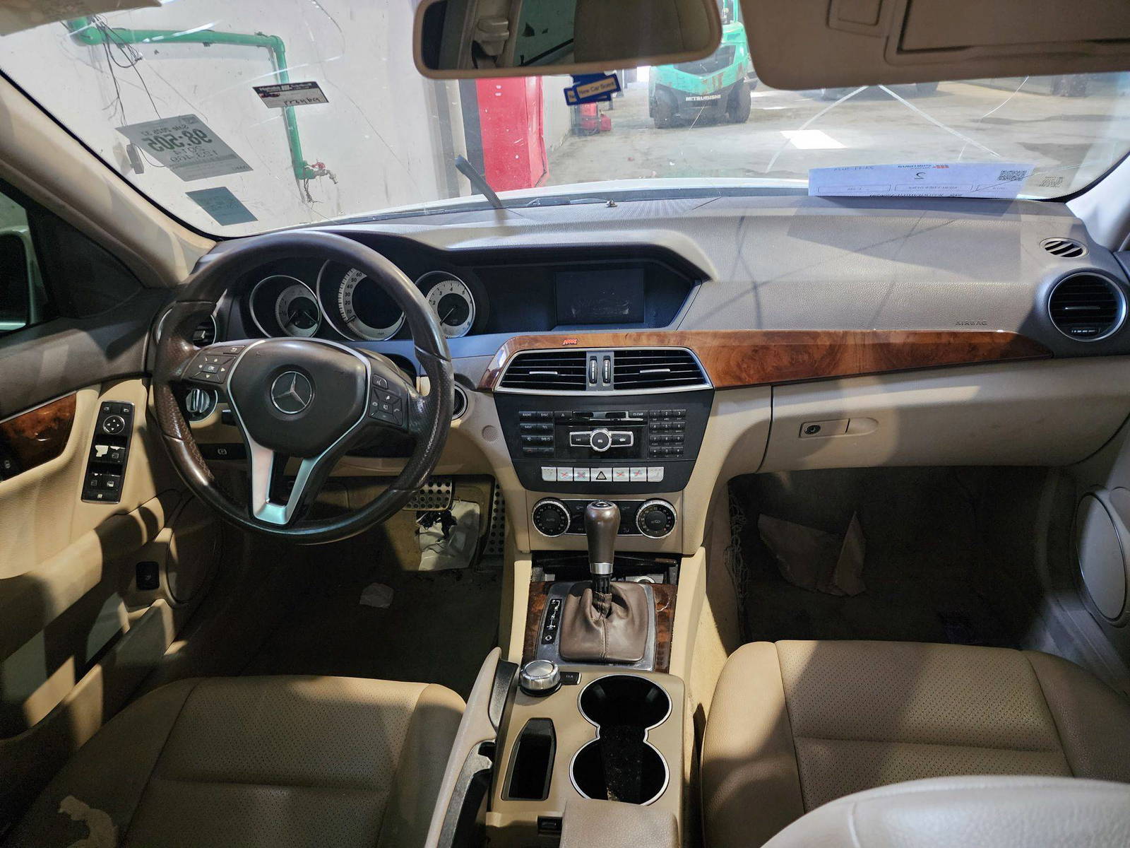 MERCEDES BENZ C 250 2014 - Marhaba Auction Used Cars - Image 7