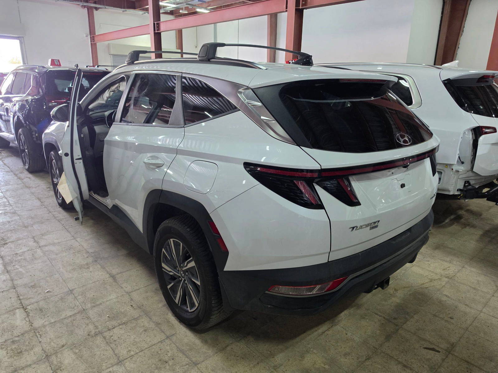 HYUNDAI TUCSON 2023 - Marhaba Auction Used Cars - Image 4