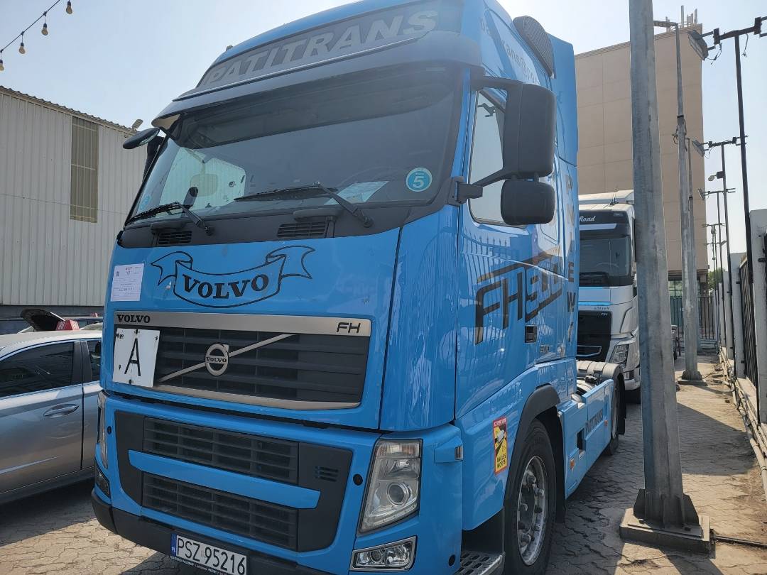 2012 VOLVO FH-Series — 1337927 KM — Lot CB630757 — Main - Marhaba Auctions Used Cars - Image 6