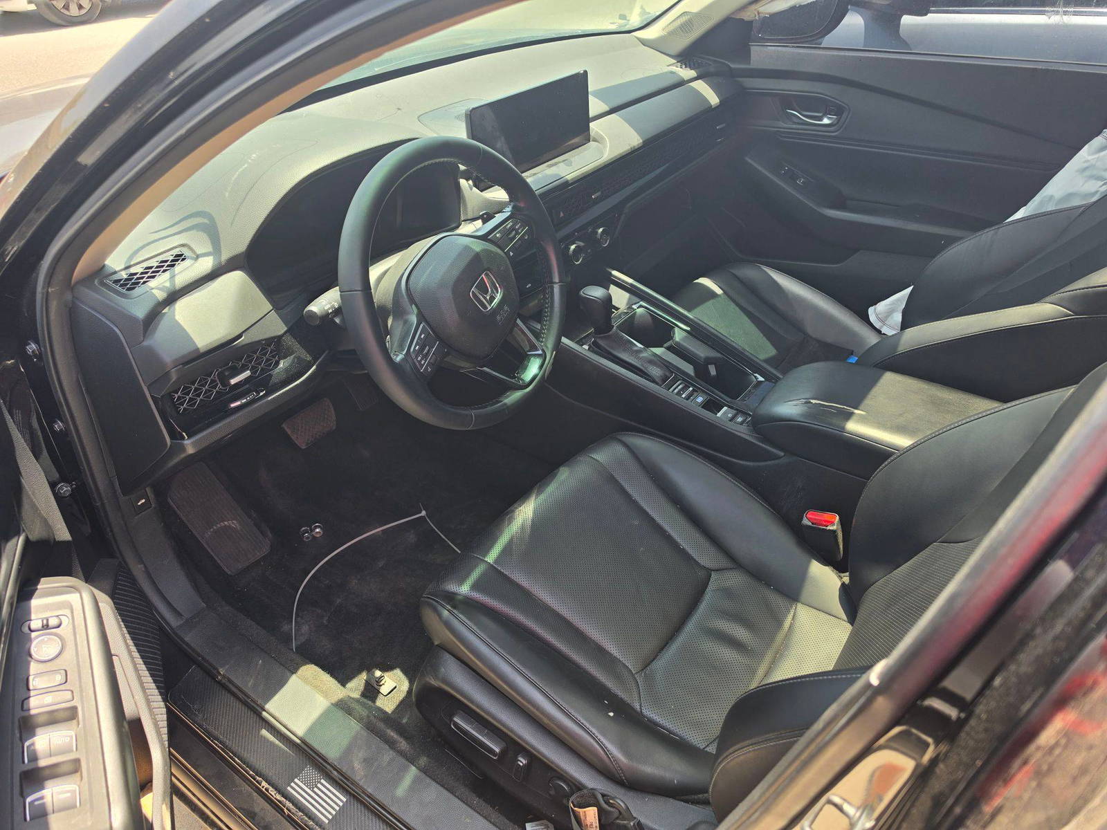 HONDA ACCORD 2023 - Marhaba Auction Used Cars - Image 8