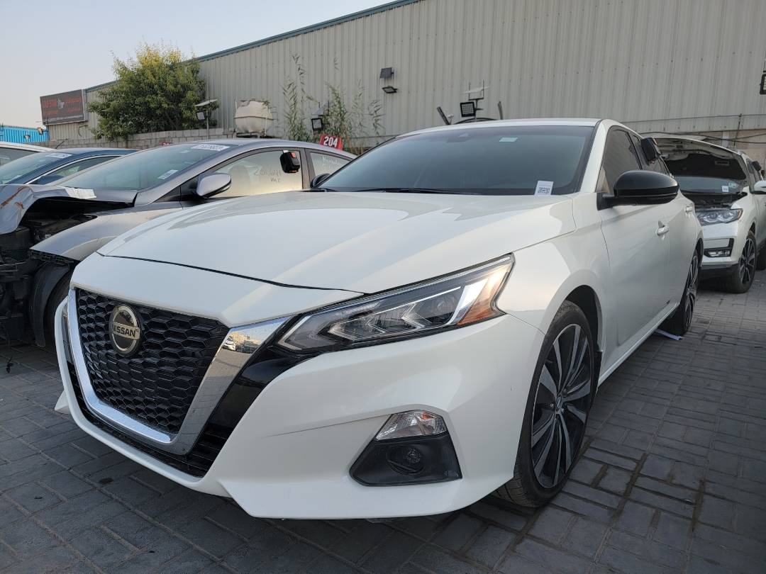 2020 NISSAN ALTIMA — 41998 Miles — Lot C273629 — Main - Marhaba Auctions Used Cars - Image 5