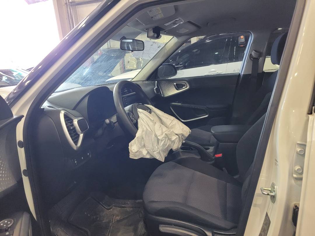 2022 KIA SOUL — 42260 Miles — Lot N7153491 — Souq - Marhaba Auctions Used Cars - Image 6