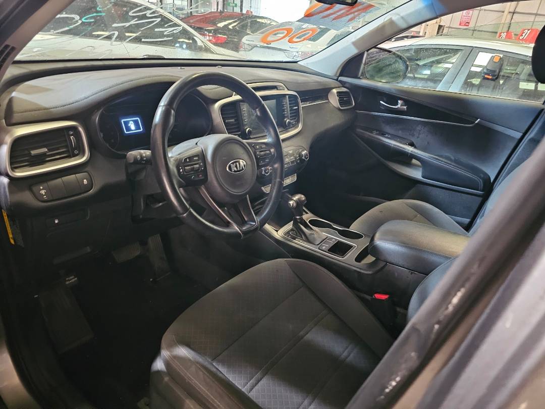 2018 KIA SORENTO — 134803 Miles — Lot 58400755 — Souq - Marhaba Auctions Used Cars - Image 8