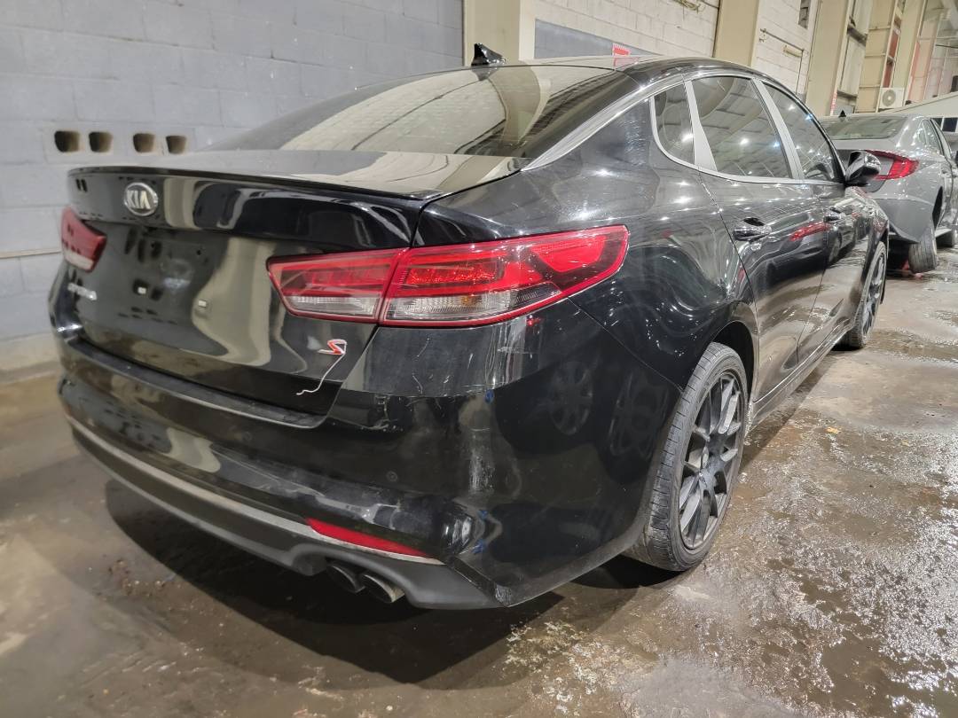2018 KIA OPTIMA — 132001 Miles — Lot 70962153 - Marhaba Auctions Used Cars - Image 4