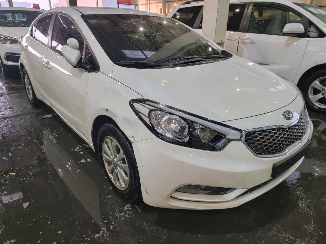 2013 KIA K3 — 156650 KM — Lot 037360 — Main - Marhaba Auctions Used Cars - Image 4