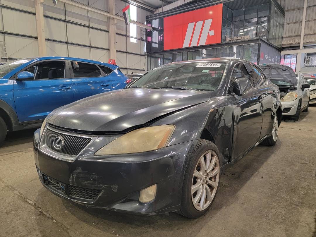 2006 LEXUS IS 250 — 165031 Miles — Lot 008120 — Souq - Marhaba Auctions Used Cars - Image 5