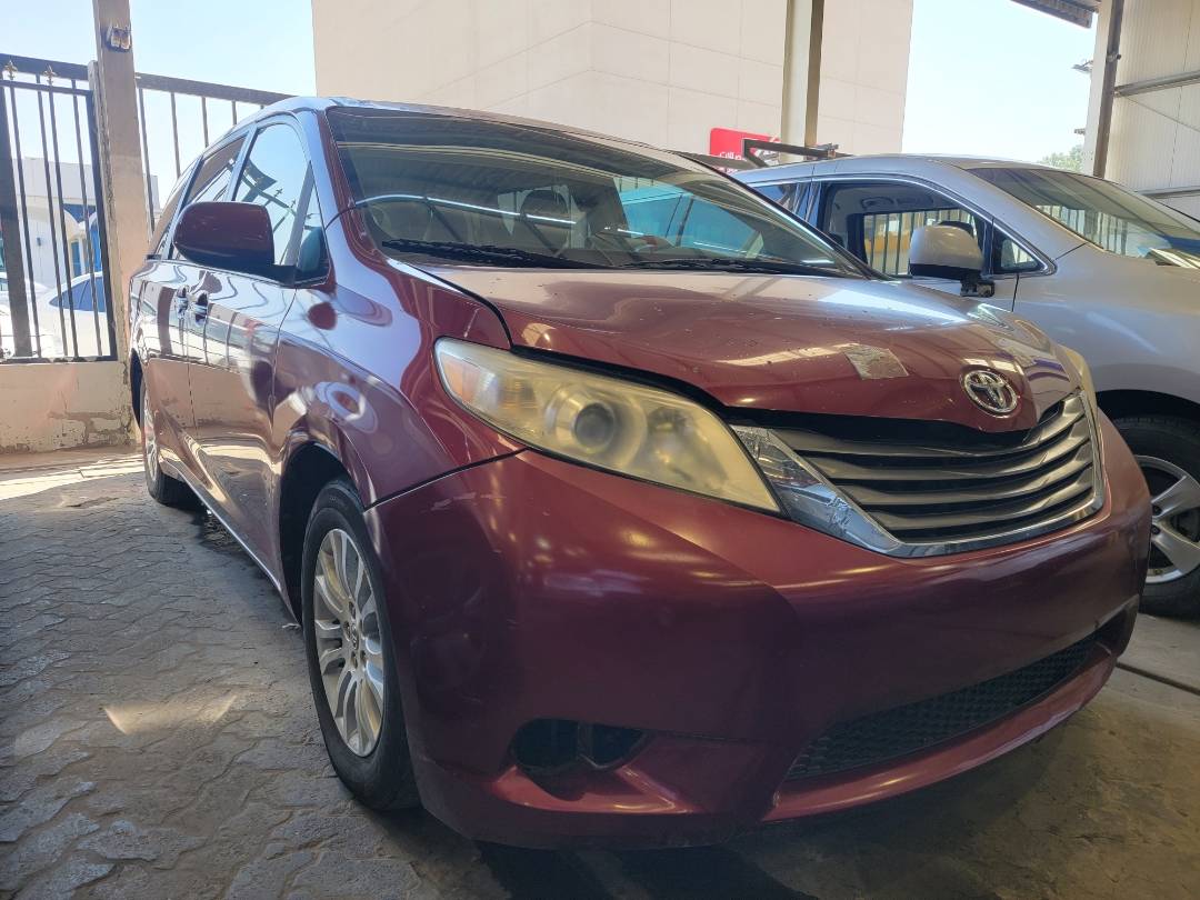 2011 TOYOTA SIENNA — 275285 Miles — Lot 003467 — Main - Marhaba Auctions Used Cars - Image 5