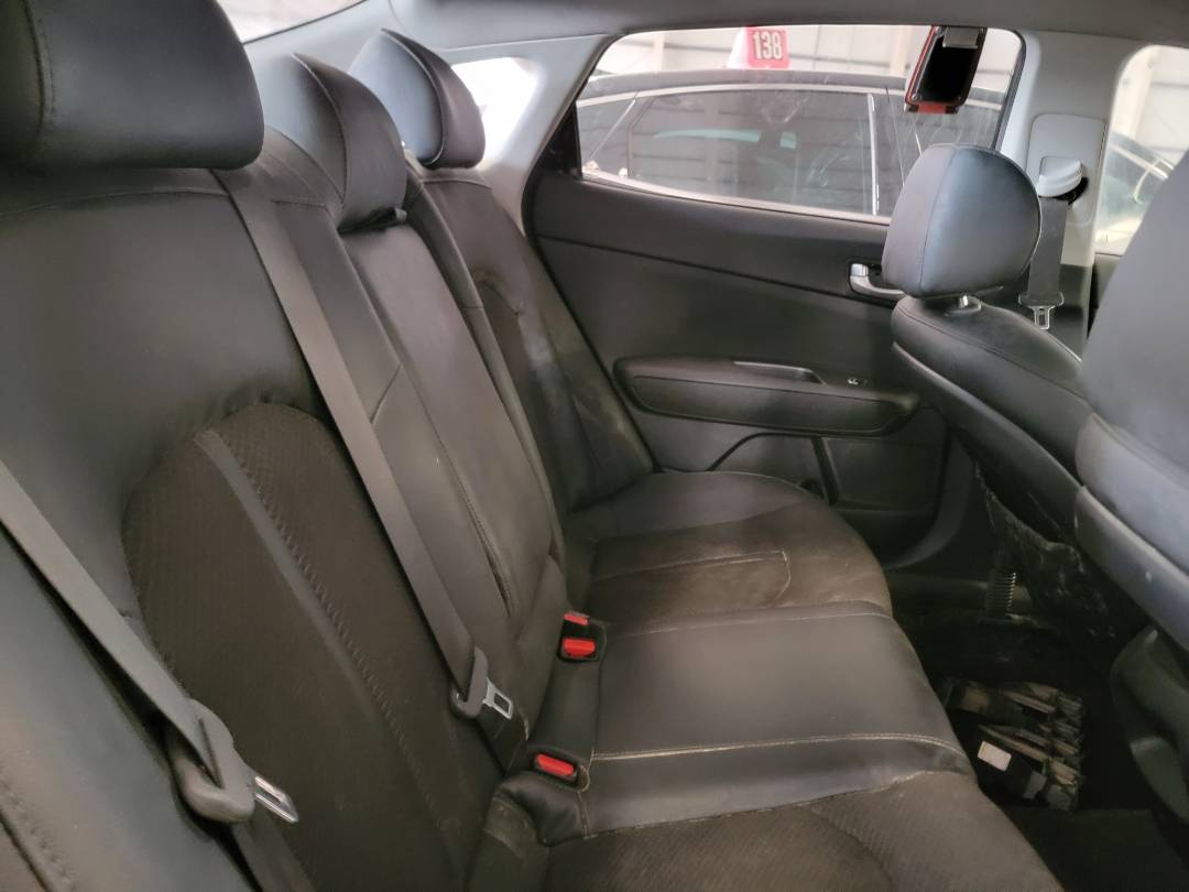 2018 KIA OPTIMA — 122750 Miles — Lot 50244354 — Souq - Marhaba Auctions Used Cars - Image 6