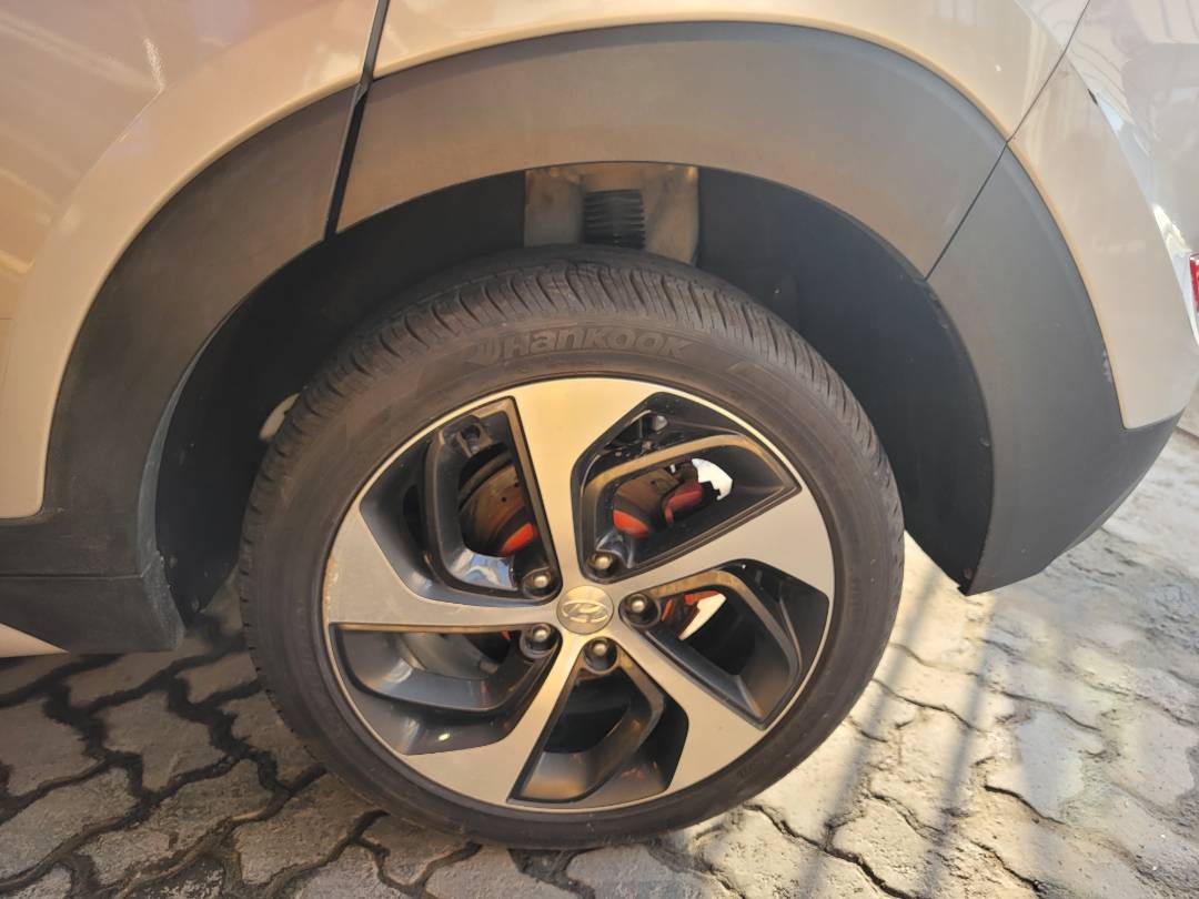 2017 HYUNDAI TUCSON — 166373 Miles — Lot U572594 — Main - Marhaba Auctions Used Cars - Image 11