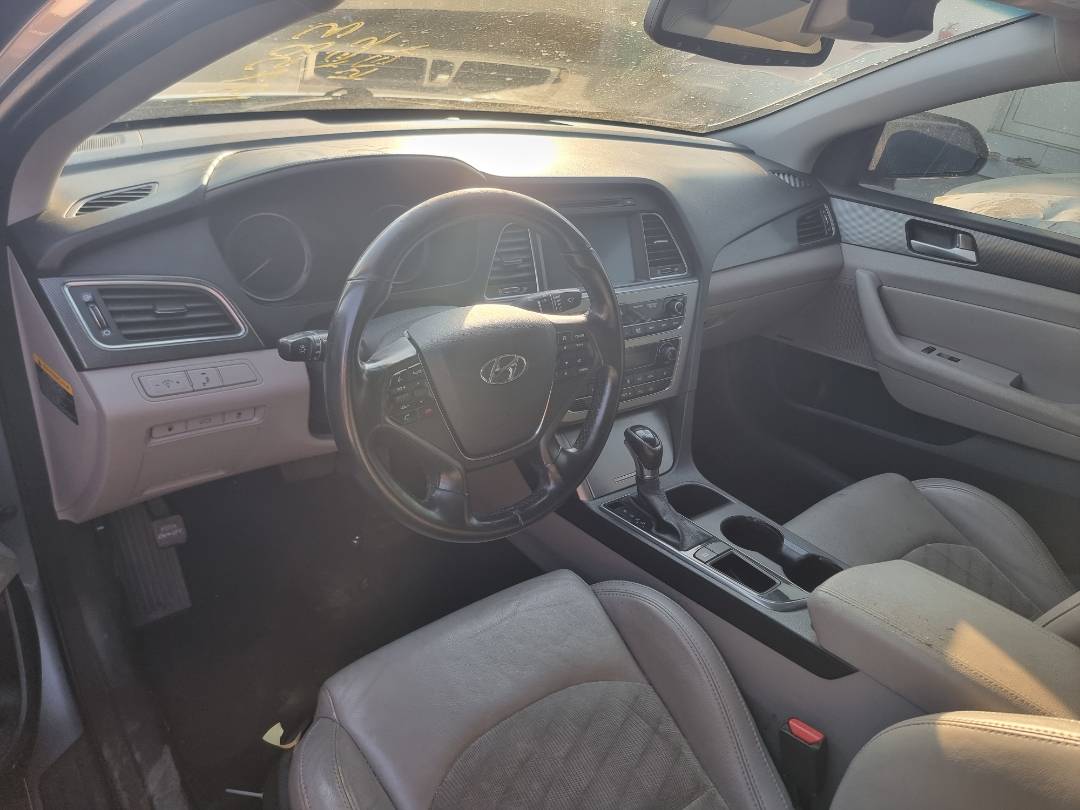 2015 HYUNDAI SONATA SPORT — 200317 Miles — Lot H197583 — Ind. 12 - Marhaba Auctions Used Cars - Image 7