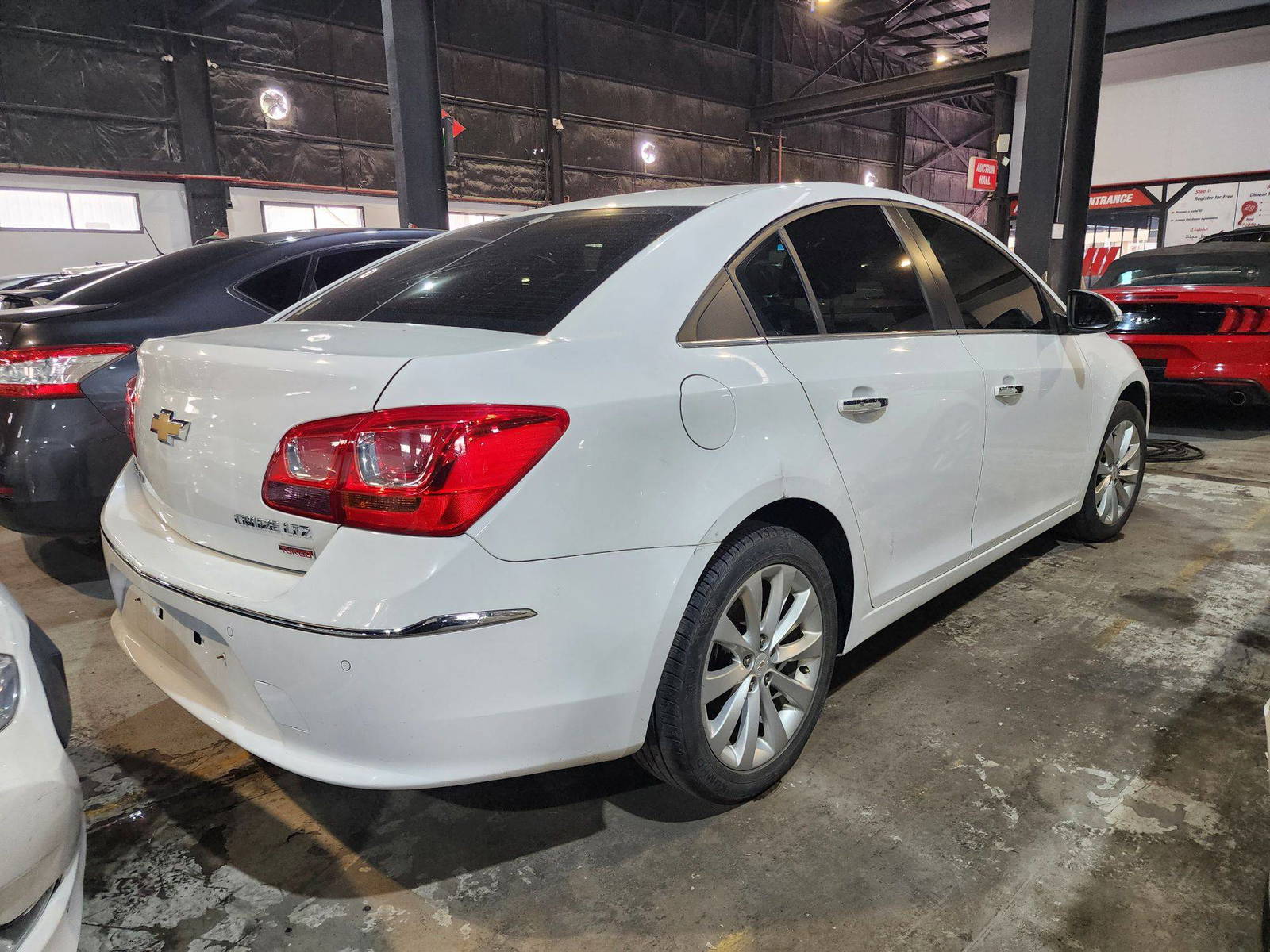 2015 CHEVROLET CRUIZE — 165862 KM — Lot 025920 — Al Quoz - Marhaba Auctions Used Cars - Image 5