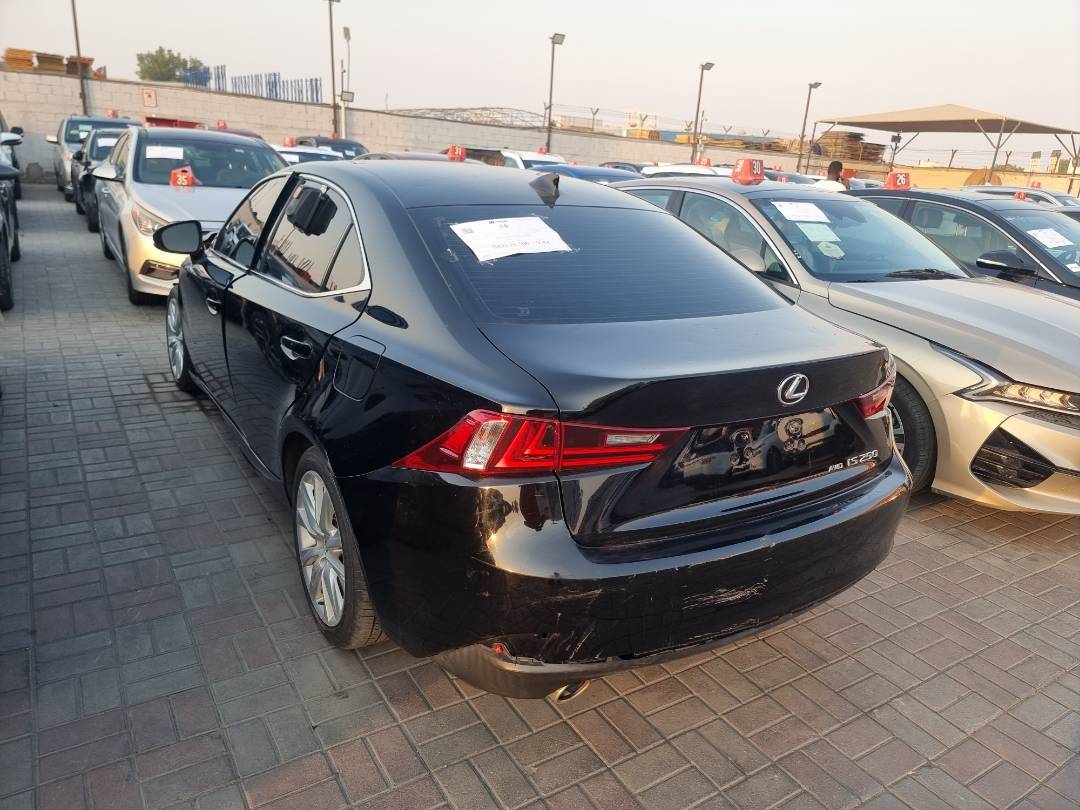 2015 LEXUS IS 250 — 128394 Miles — Lot 5029249 — Ind. 12 - Marhaba Auctions Used Cars - Image 5