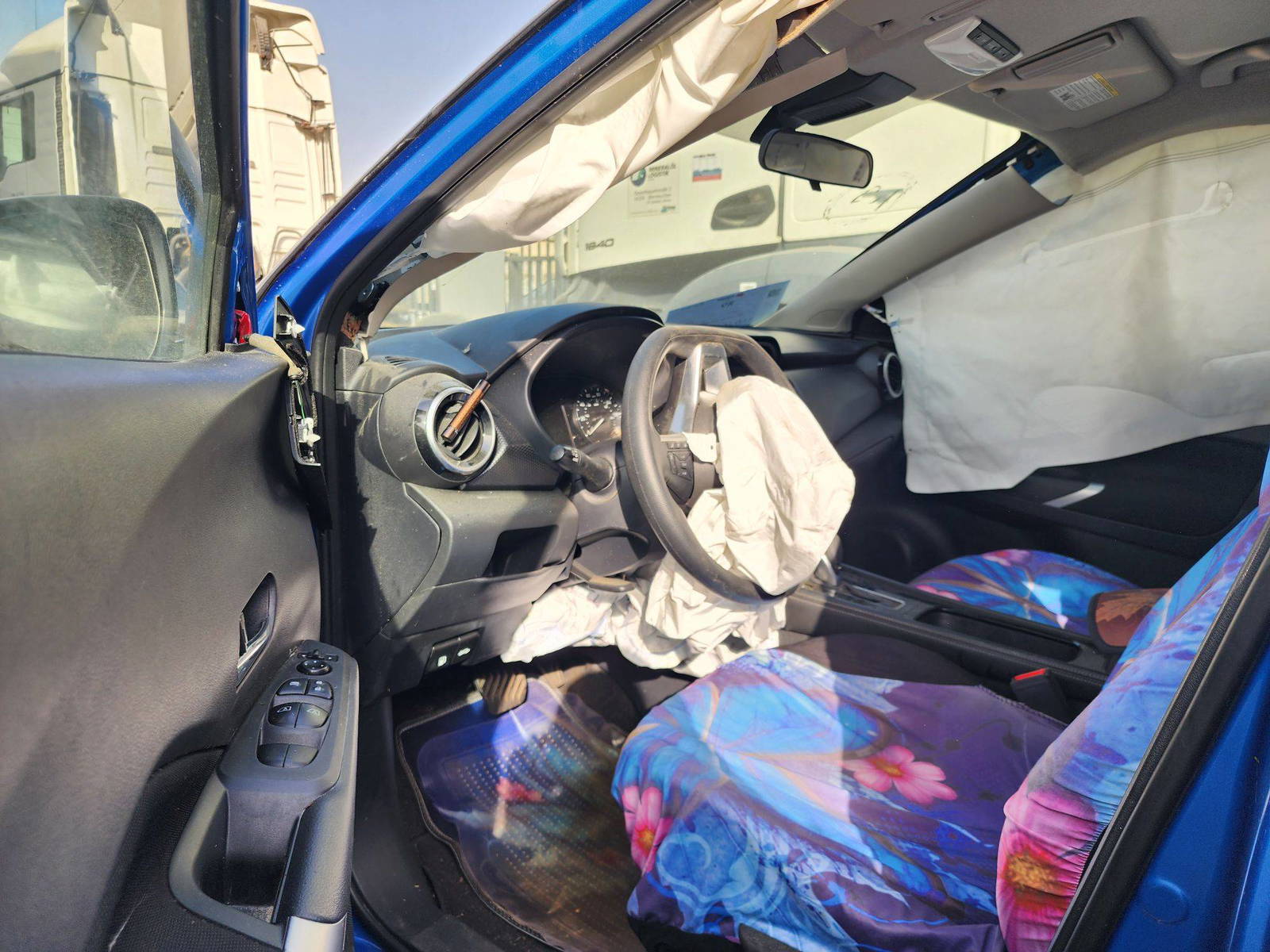 2023 NISSAN KICKS — 22115 Miles — Lot 80421664 — Main - Marhaba Auctions Used Cars - Image 9