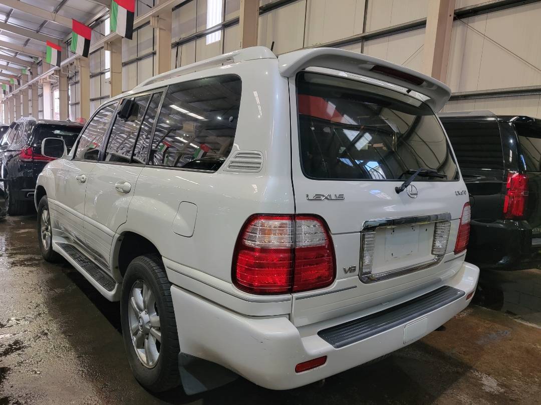 2003 LEXUS LX 470 — 259254 Miles — Lot 33534061 — Main - Marhaba Auctions Used Cars - Image 4