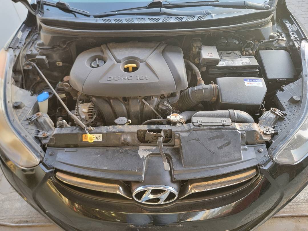 2012 HYUNDAI ELANTRA — 122856 Miles — Lot 49418964 — Souq - Marhaba Auctions Used Cars - Image 11