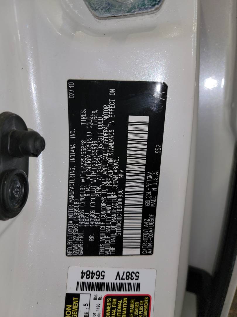 2011 TOYOTA SIENNA — 190277 Miles — Lot S008836 - Marhaba Auctions Used Cars - Image 9