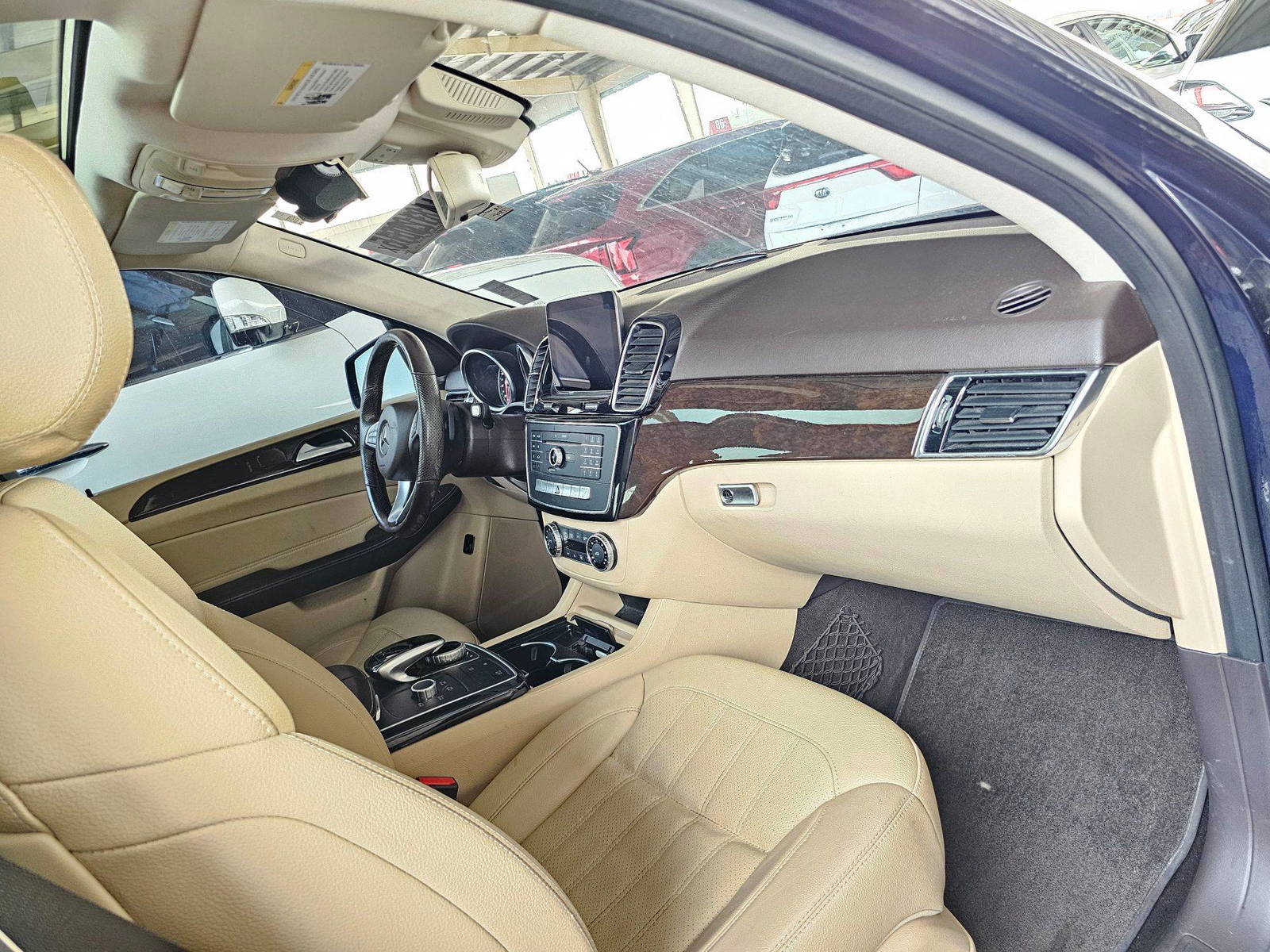 2018 MERCEDES BENZ GLE 350 — 74995 Miles — Lot 44131375 — Main - Marhaba Auctions Used Cars - Image 7