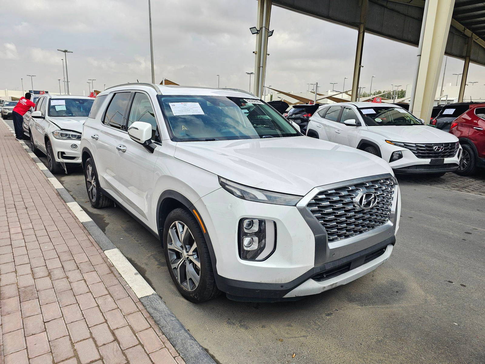 2020 HYUNDAI PALISADE SEL — 106212 Miles — Lot LU056078 — Souq - Marhaba Auctions Used Cars - Image 4