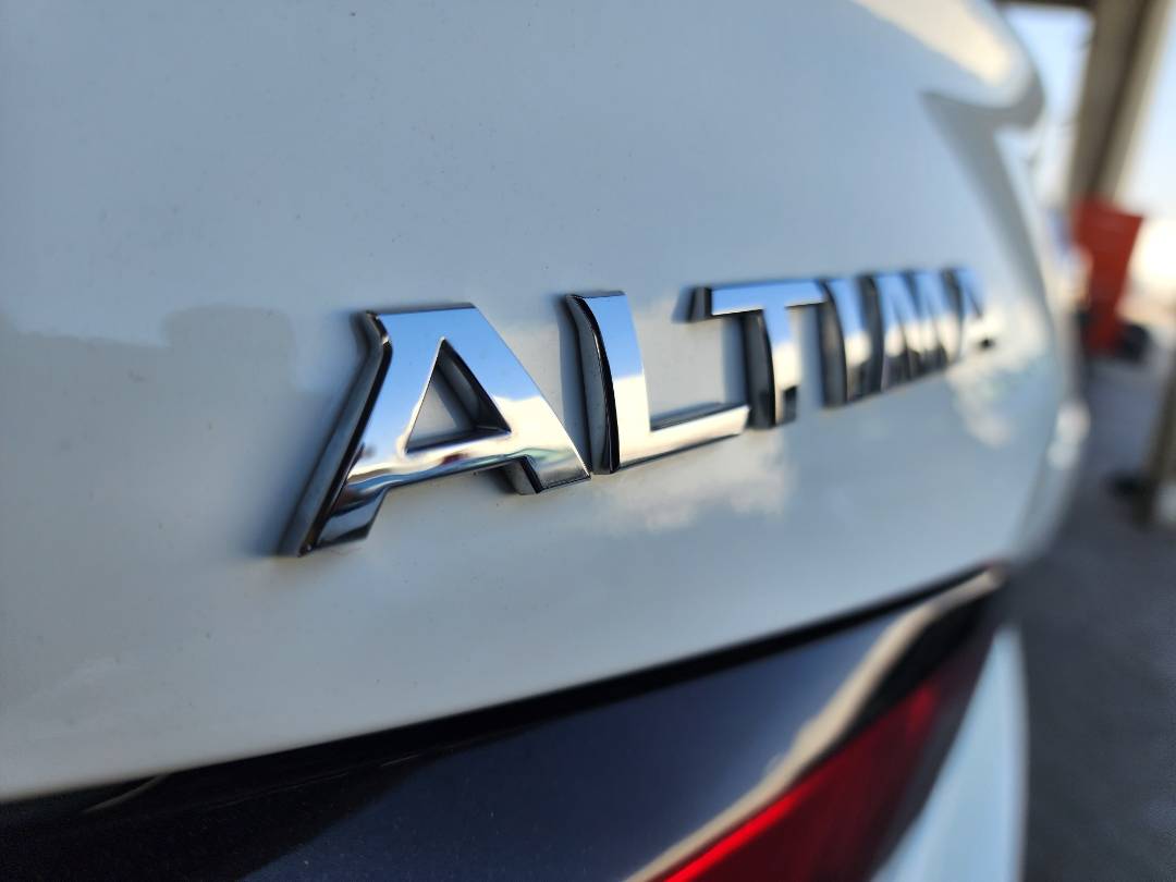 2019 NISSAN ALTIMA — 86563 Miles — Lot 79916773 - Marhaba Auctions Used Cars - Image 3