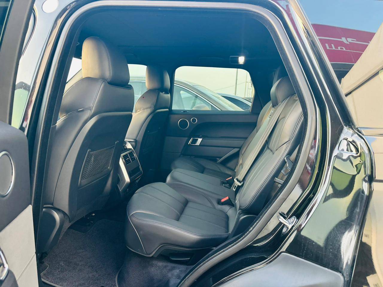 LAND ROVER RANGE ROVER SPORT 2017 - Marhaba Auction Used Cars - Image 8