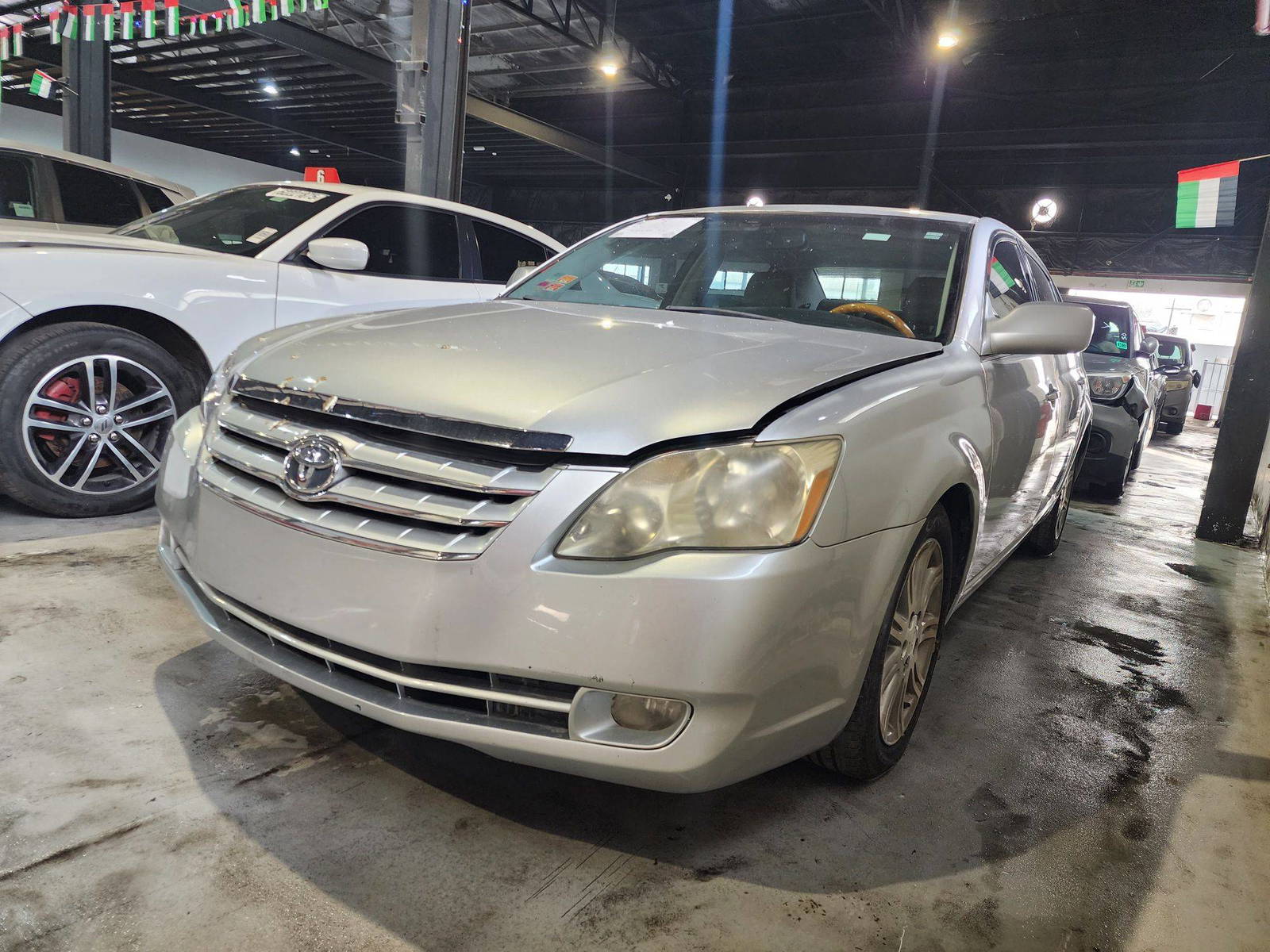 TOYOTA AVALON 2006 - Marhaba Auction Used Cars - Image 4