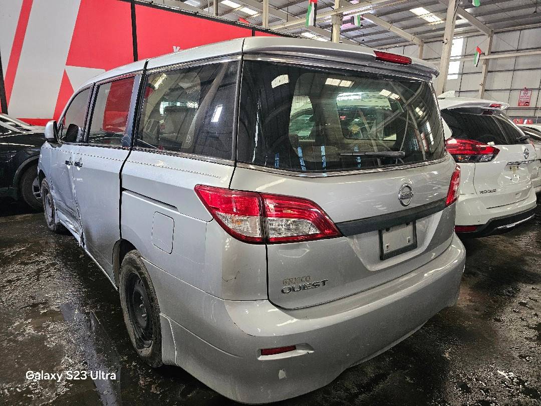 NISSAN QUEST