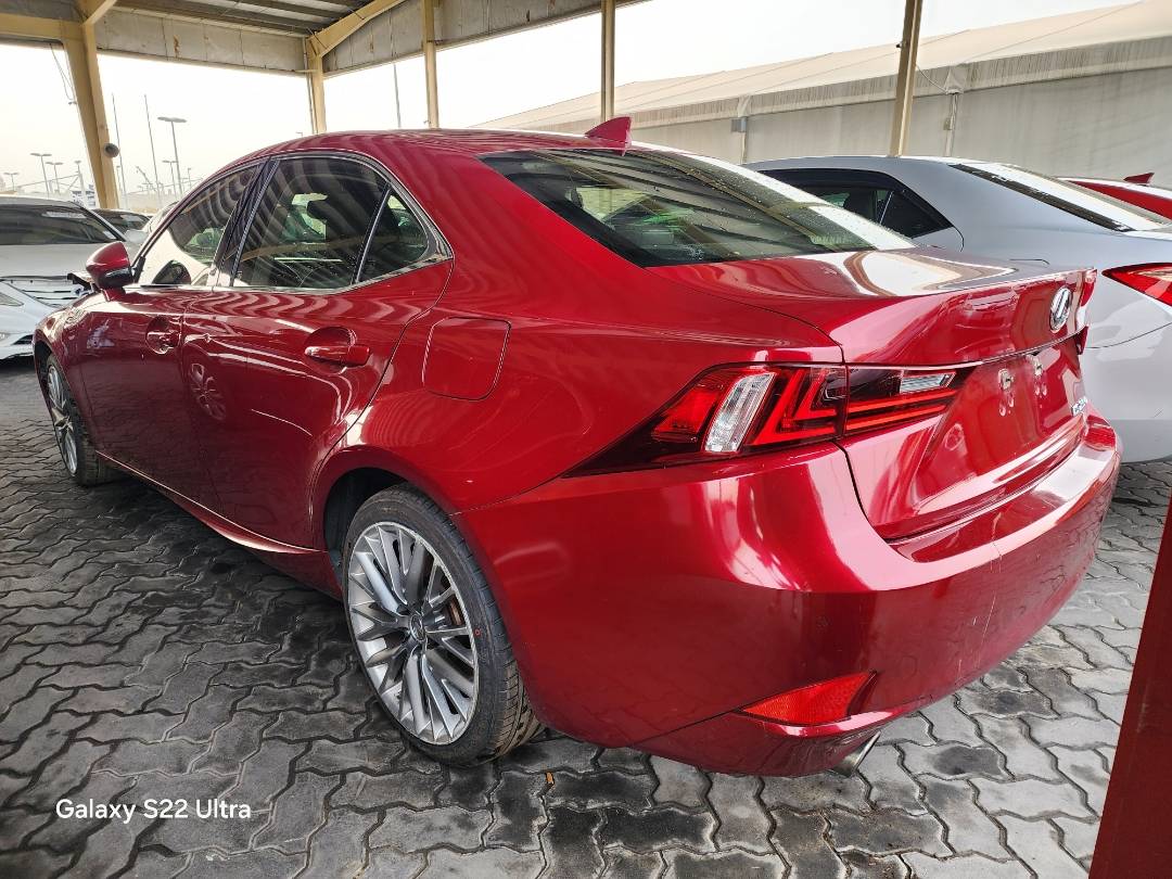 2014 LEXUS IS 250 — 150491 Miles — Lot 8765 — Souq - Marhaba Auctions Used Cars - Image 6