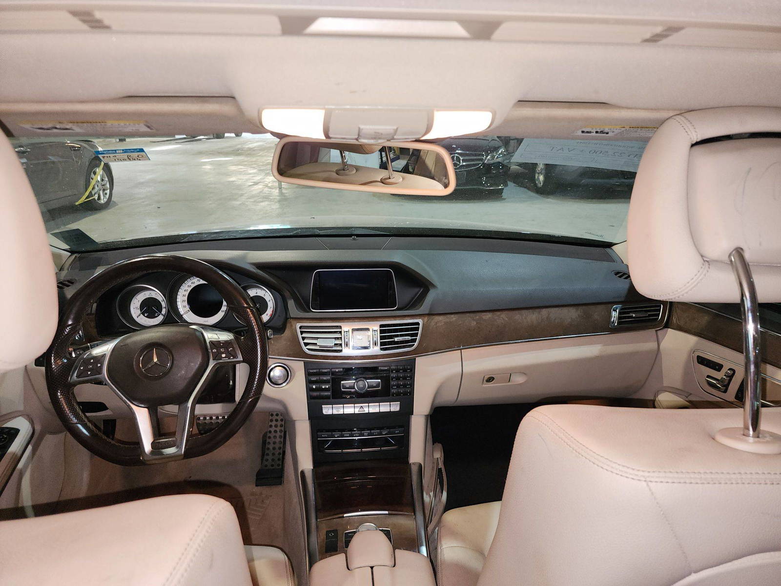 2015 MERCEDES BENZ E 350 — 140944 Miles — Lot 133041 — Al Quoz - Marhaba Auctions Used Cars - Image 9