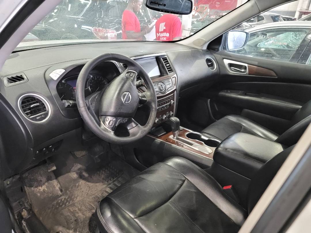 2018 NISSAN PATHFINDER — 156139 Miles — Lot C610594 — Main - Marhaba Auctions Used Cars - Image 8
