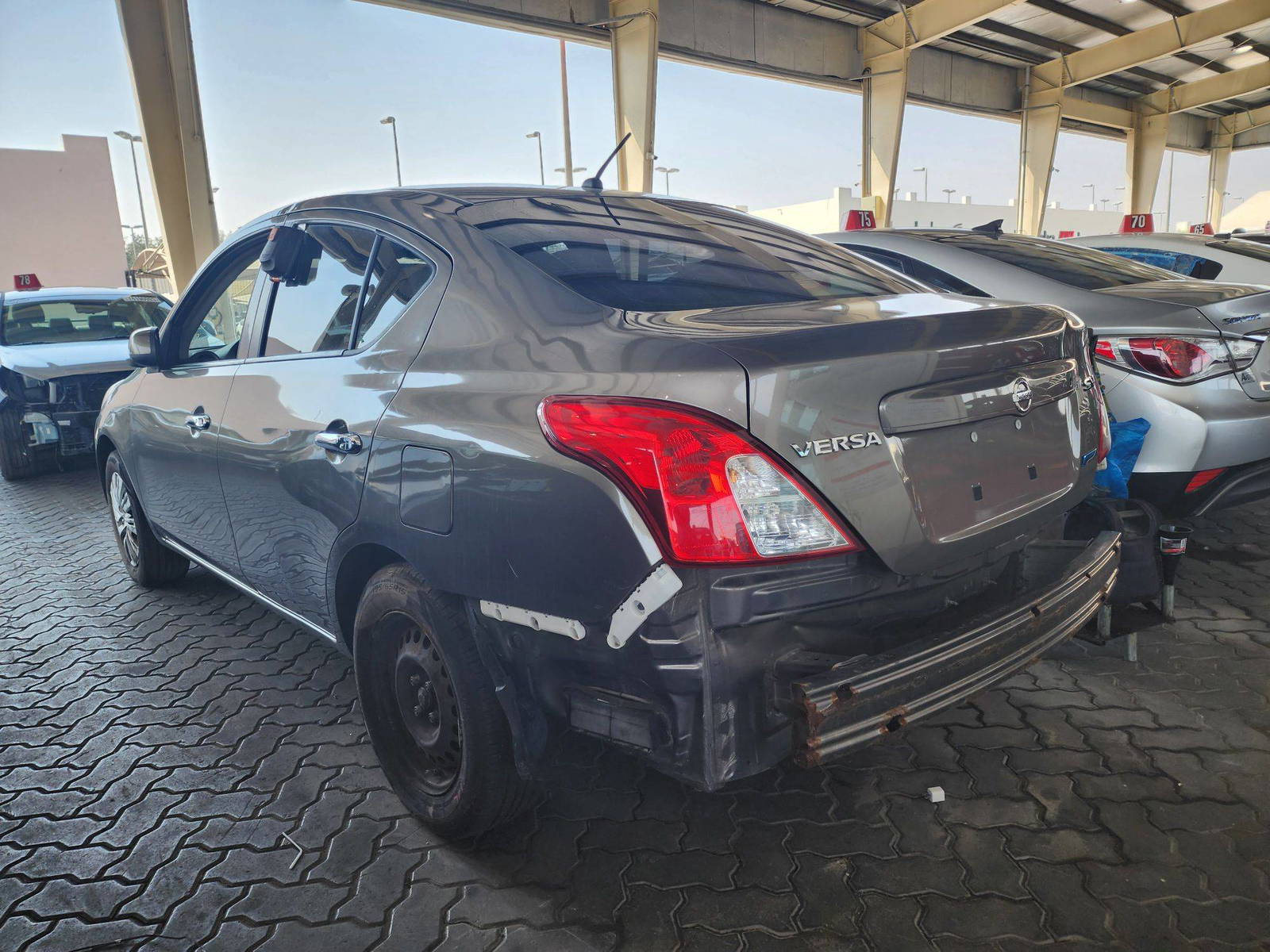 2012 NISSAN VERSA — 184016 Miles — Lot 38524000 — Souq - Marhaba Auctions Used Cars - Image 5