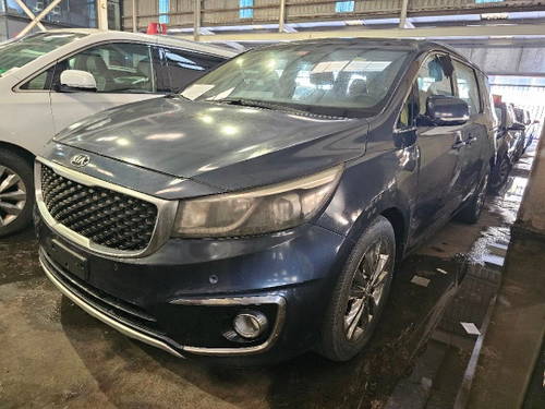 KIA CARNIVAL EX