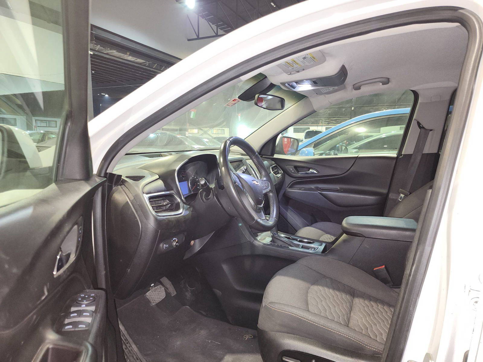 2019 CHEVROLET EQUINOX — 82447 KM — Lot 6260664 — Al Quoz - Marhaba Auctions Used Cars - Image 5