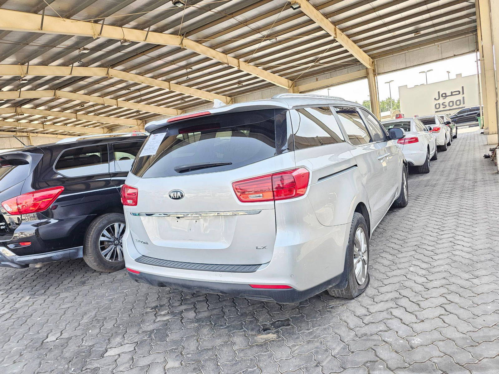 2019 KIA SEDONA — 224827 KM — Lot 12310867 — Souq - Marhaba Auctions Used Cars - Image 3