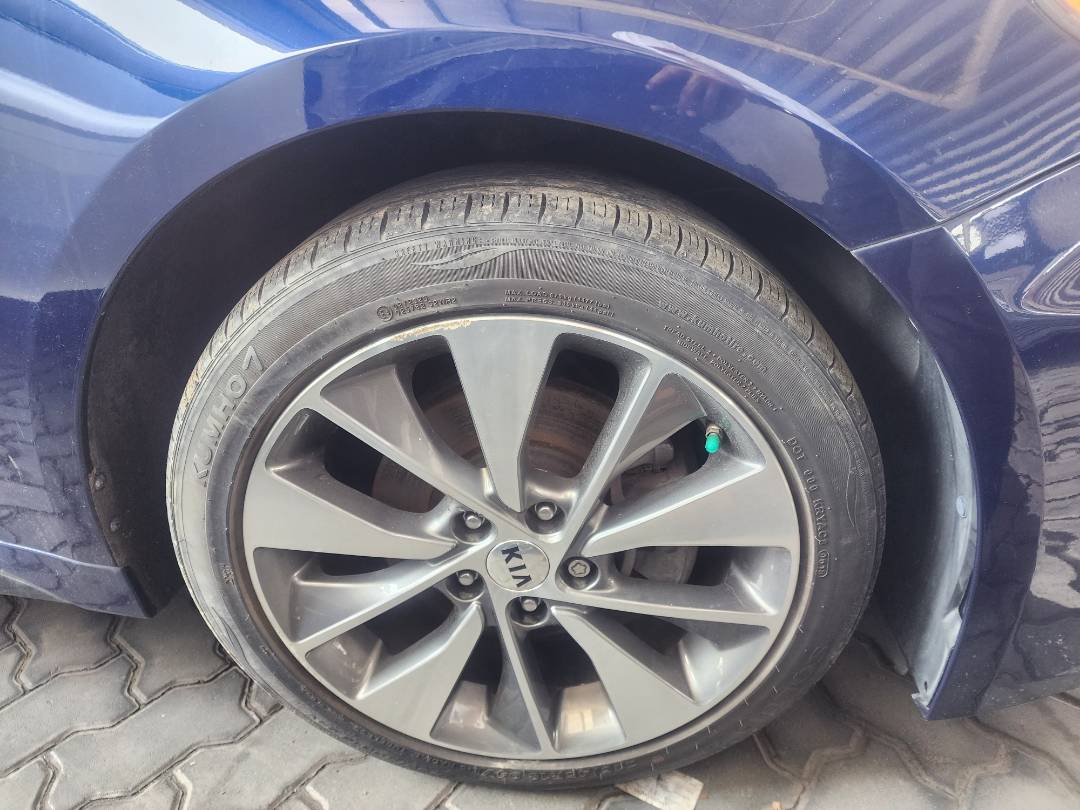 2019 KIA OPTIMA — 27835 Miles — Lot 285419 — Souq - Marhaba Auctions Used Cars - Image 8