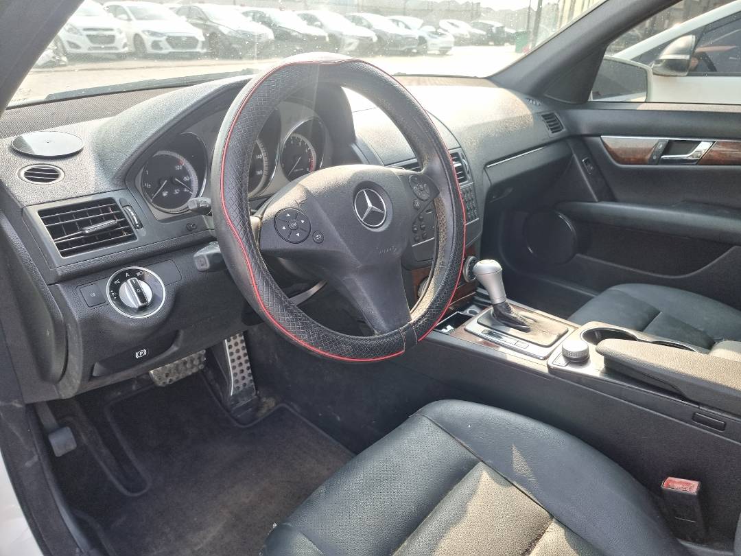 MERCEDES BENZ C300 2011 - Marhaba Auction Used Cars - Image 8