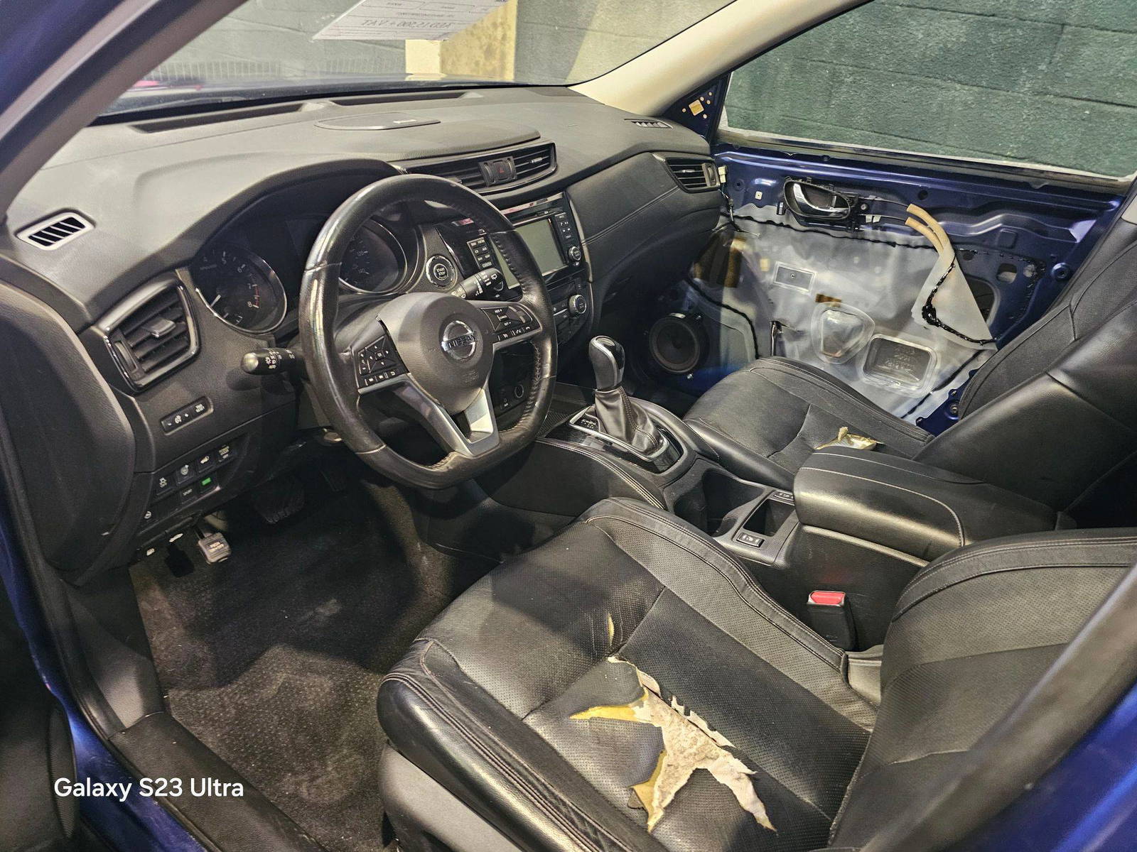 2017 NISSAN ROGUE — 172154 Miles — Lot 91197385 — Main - Marhaba Auctions Used Cars - Image 8