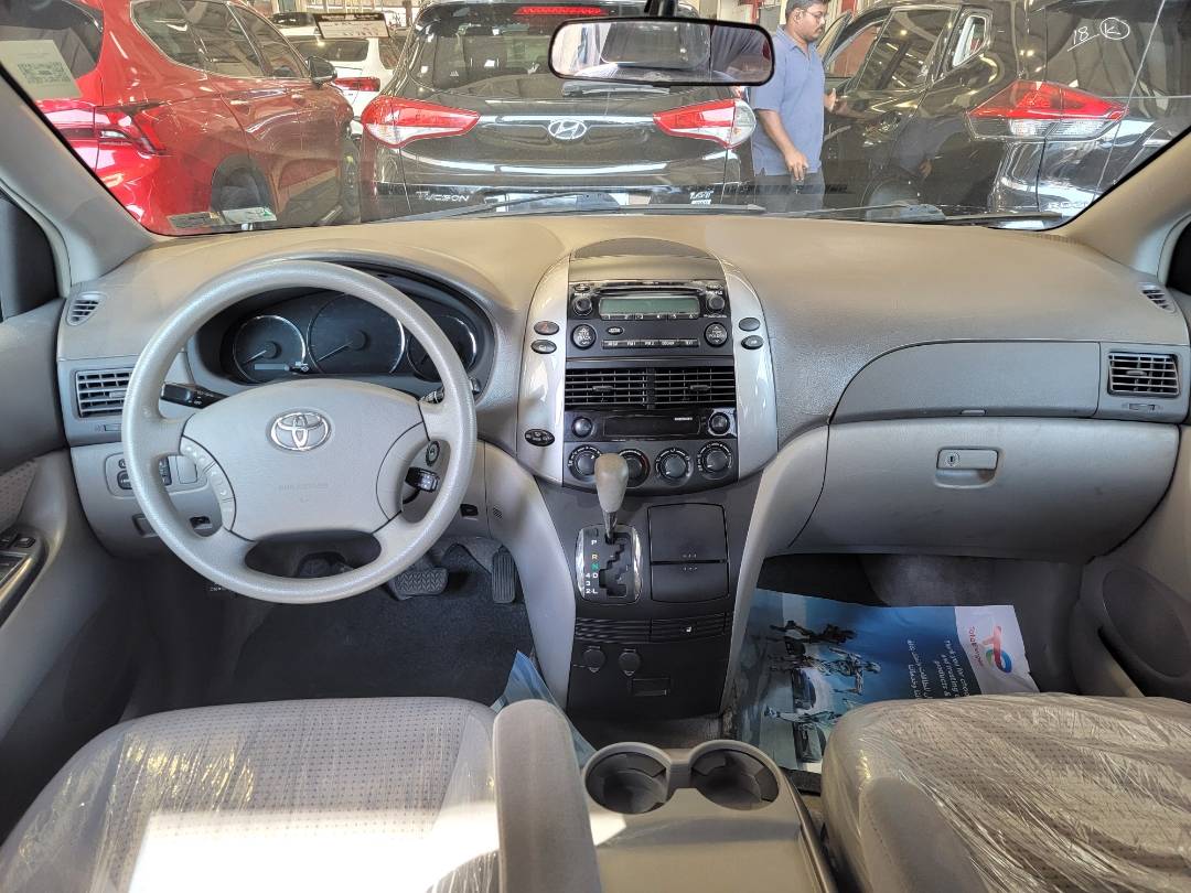 TOYOTA SIENNA 2006 - Marhaba Auction Used Cars - Image 8