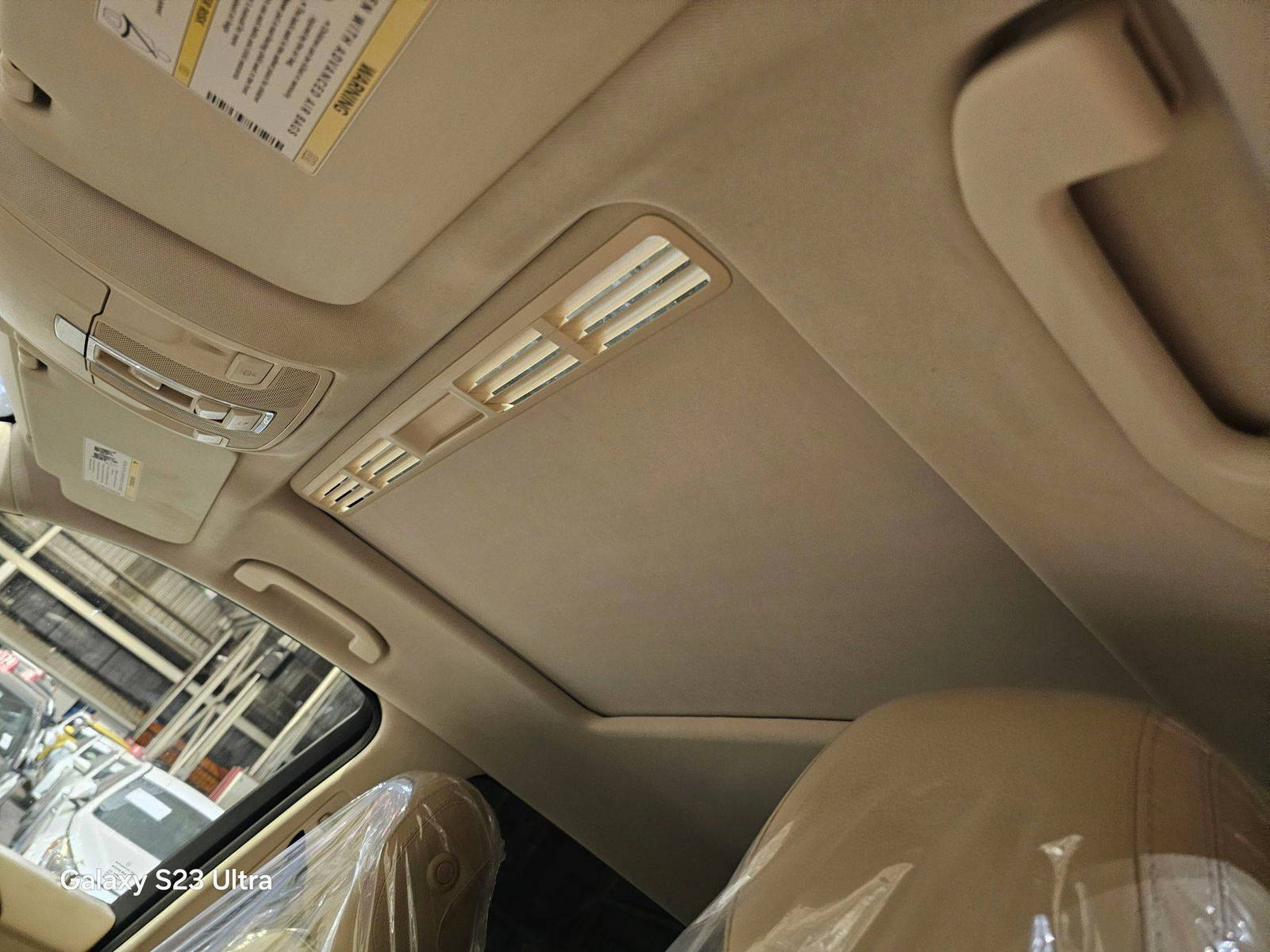 MERCEDES BENZ GLS 450 2017 - Marhaba Auction Used Cars - Image 9