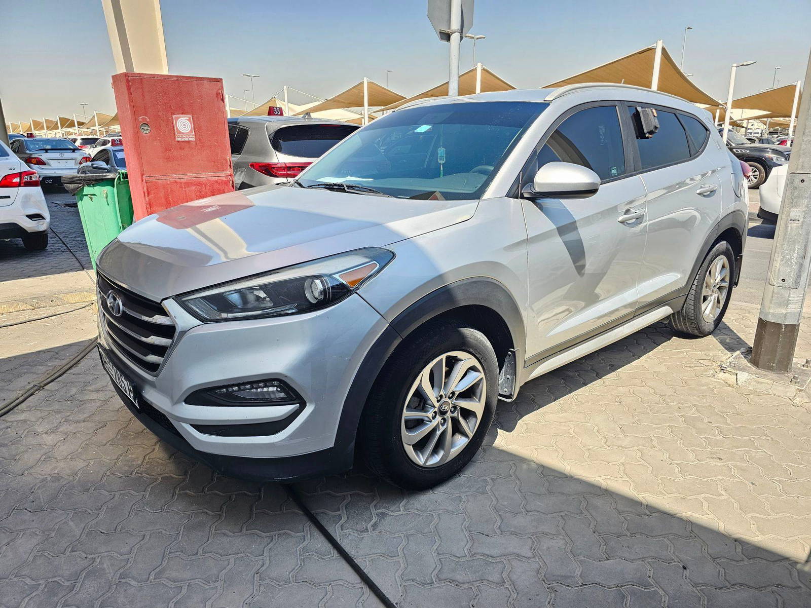 2017 HYUNDAI TUCSON — 174592 Miles — Lot HU520213 — Souq - Marhaba Auctions Used Cars - Image 3