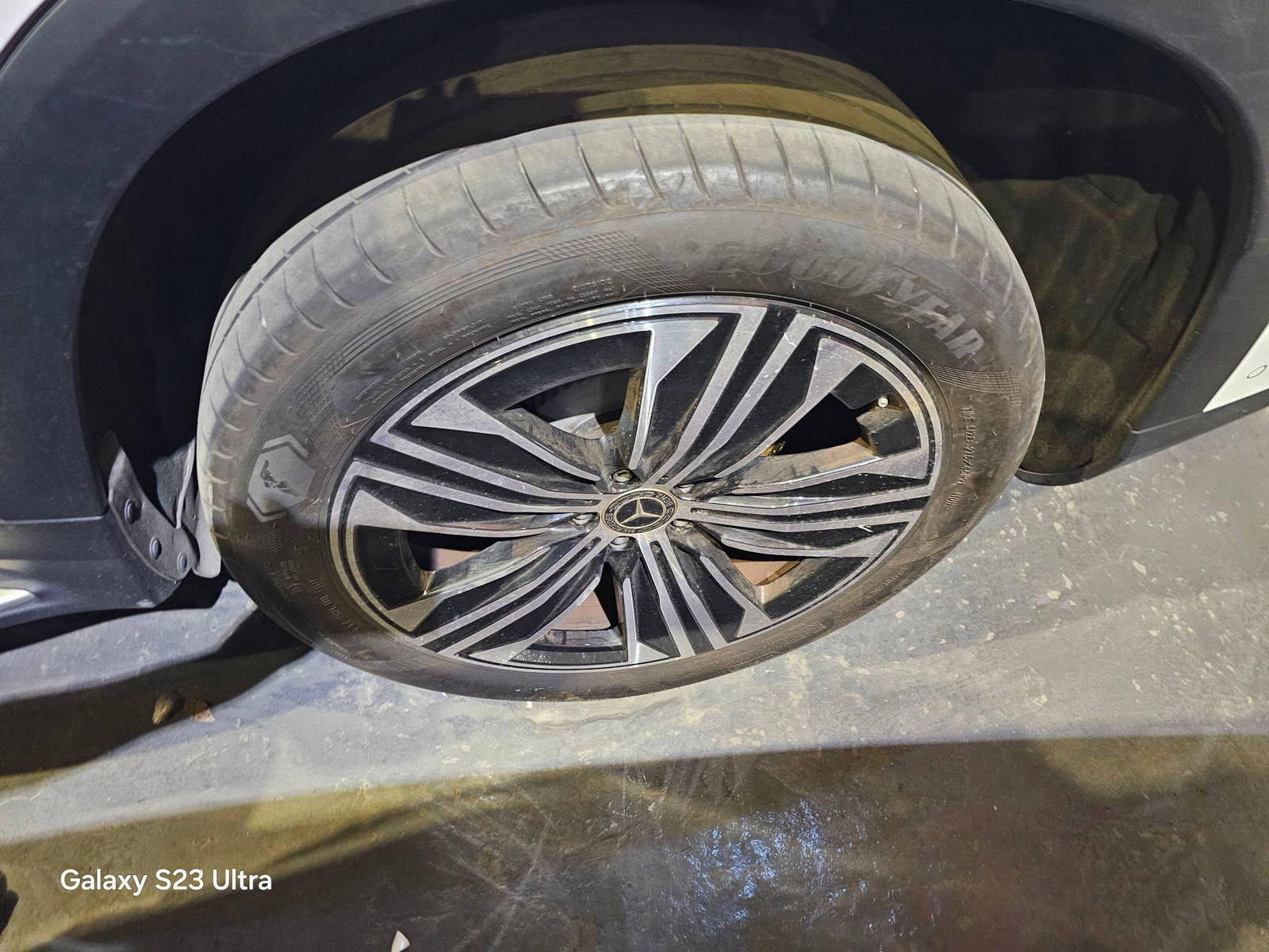 MERCEDES BENZ EQS 450+ 2023 - Marhaba Auction Used Cars - Image 6