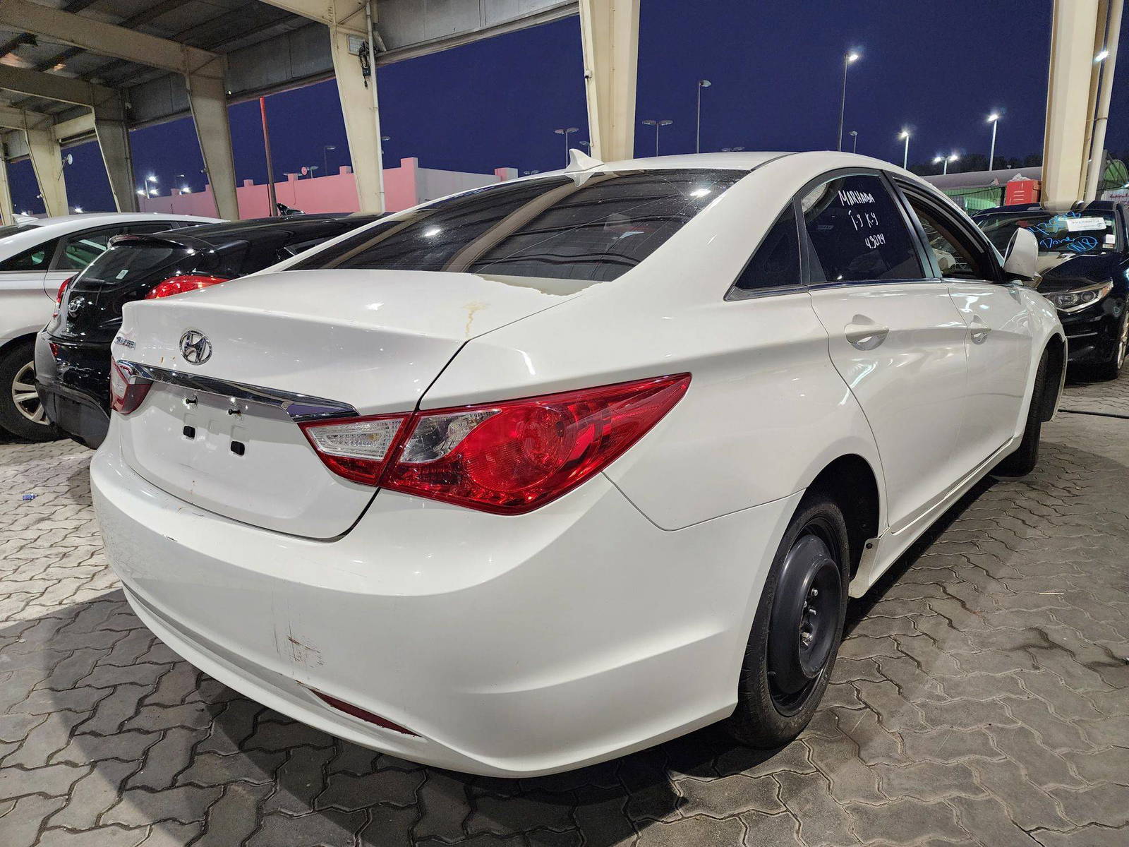 2013 HYUNDAI SONATA — 155341 Miles — Lot 48863244 — Souq - Marhaba Auctions Used Cars - Image 3