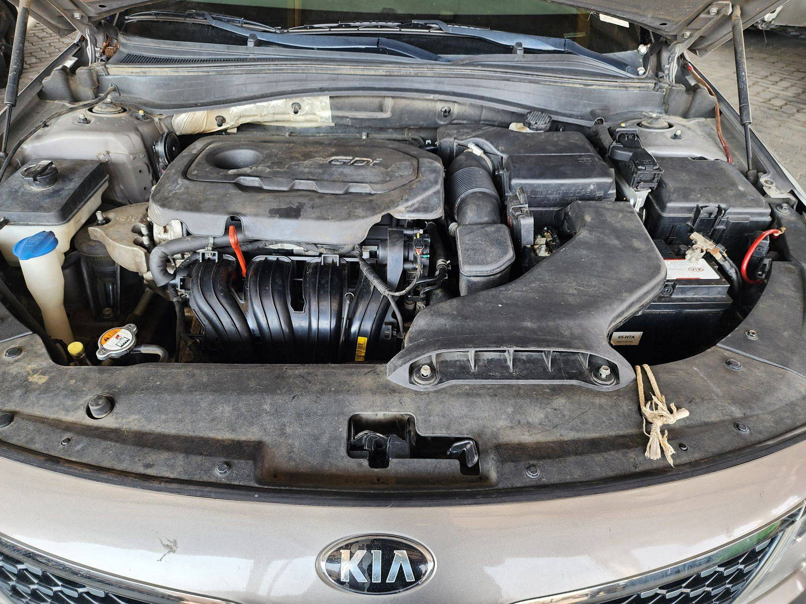 2016 KIA OPTIMA — 189120 Miles — Lot 812947 — Souq - Marhaba Auctions Used Cars - Image 11