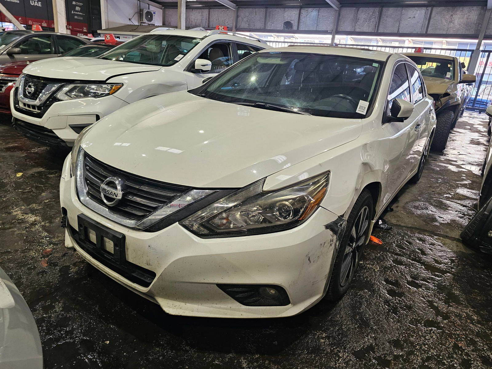 2017 NISSAN ALTIMA — 131214 KM — Lot 80132645 — Main - Marhaba Auctions Used Cars - Image 6